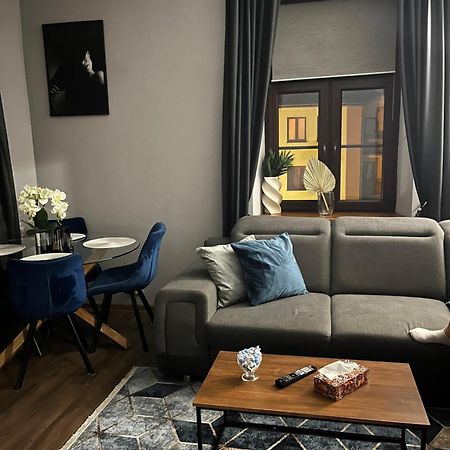 Apartamenty Luczkowskiego Z Widokiem Na Studnie 4 Chełm المظهر الخارجي الصورة